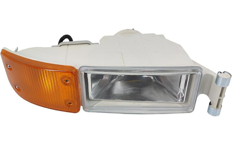 ნისლის საწინააღმდეგო მაშუქი მარჯვენა